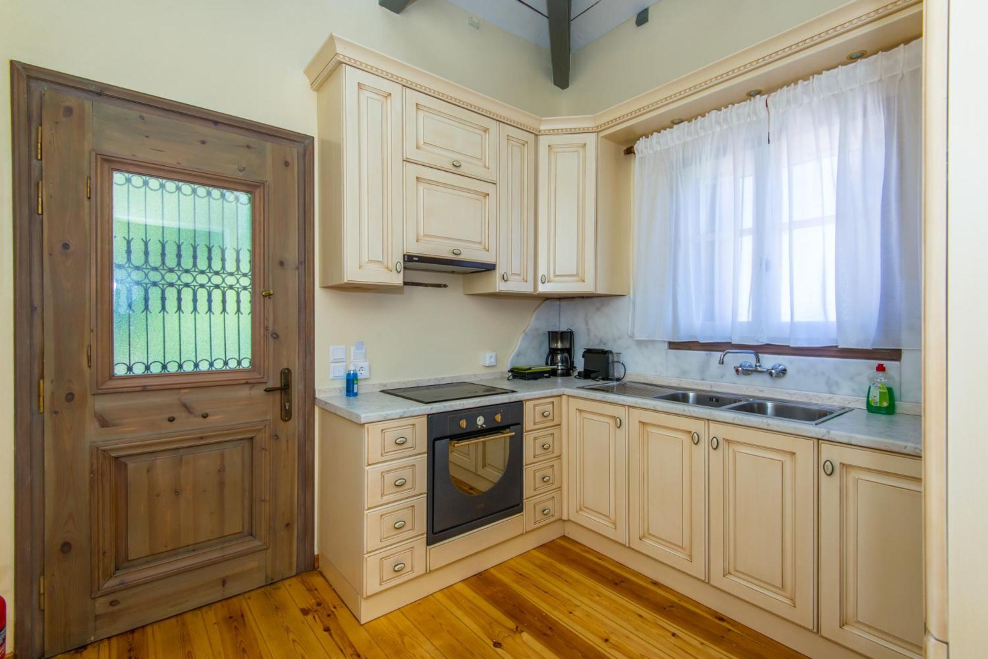 Katouna Holidays 部屋 写真